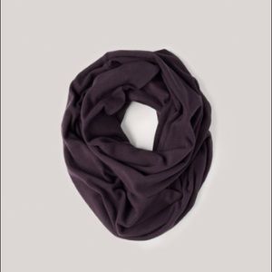 Pact Organic Cotton Women's Dark Plum Waffle Infinity Scarf 1S